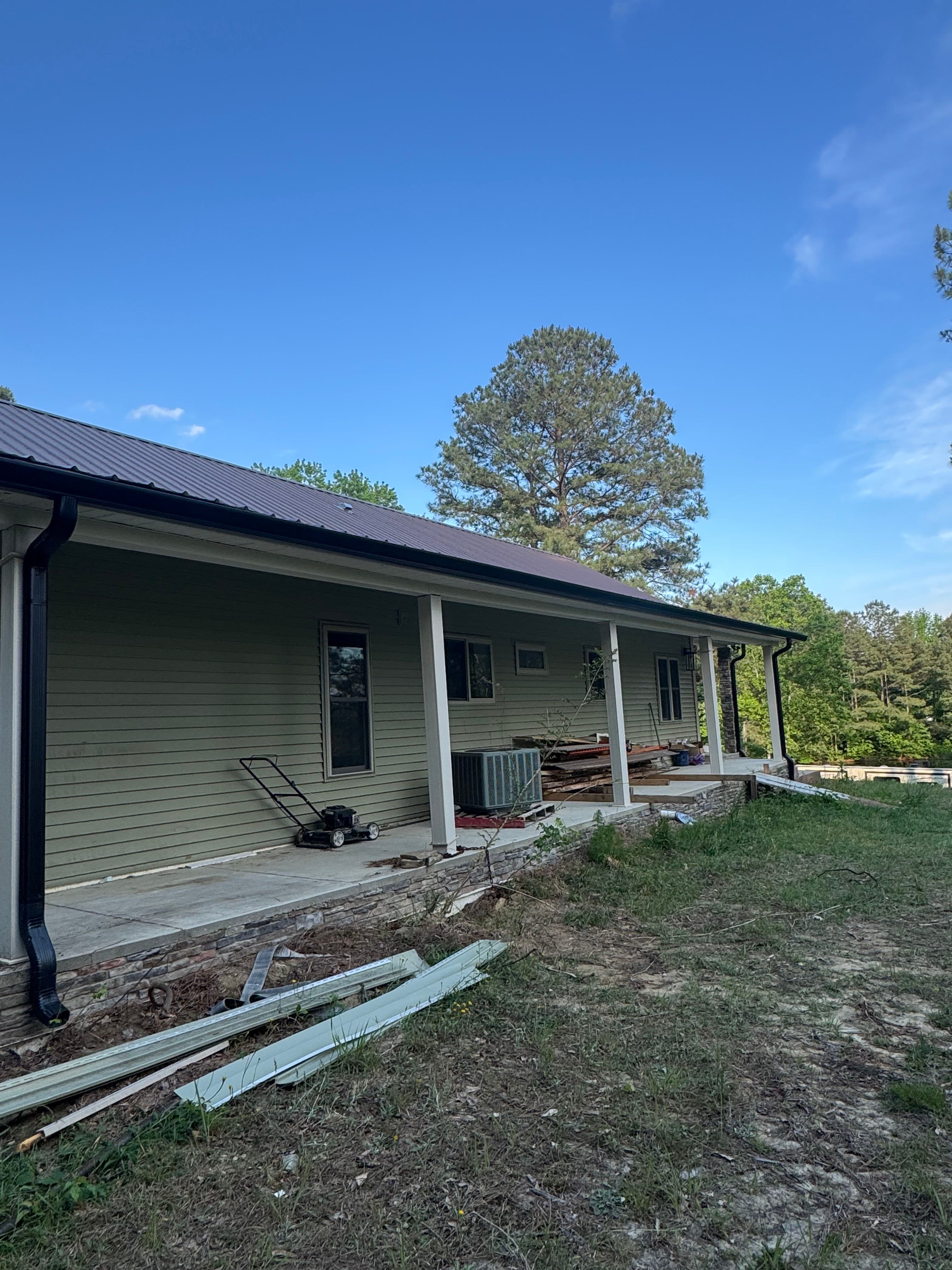 Project New 6-Inch Black Gutter Install That Means Business image