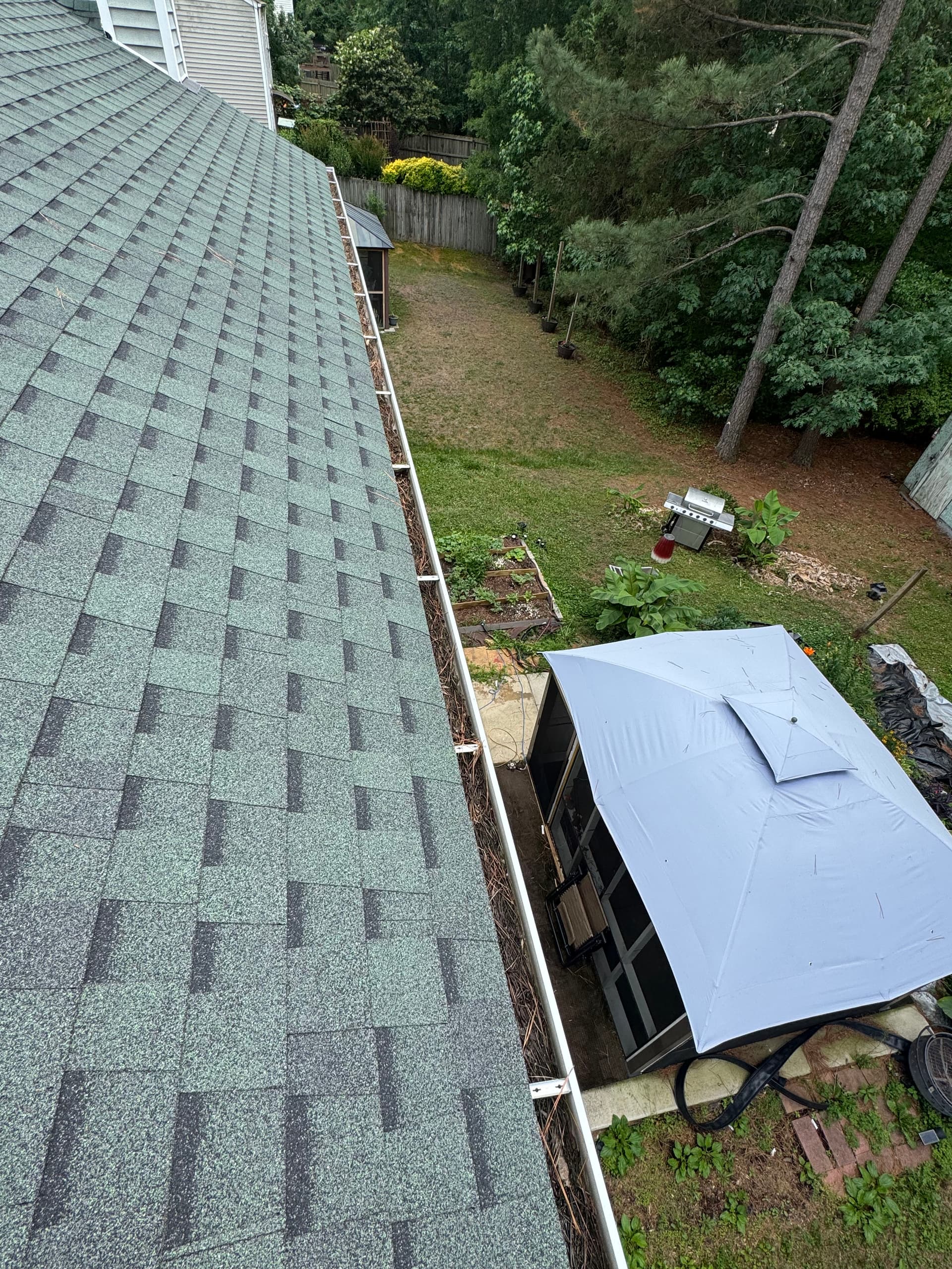 Gallery photos for Clogged Gutters Are a Bigger Problem Than You Think: Image #3