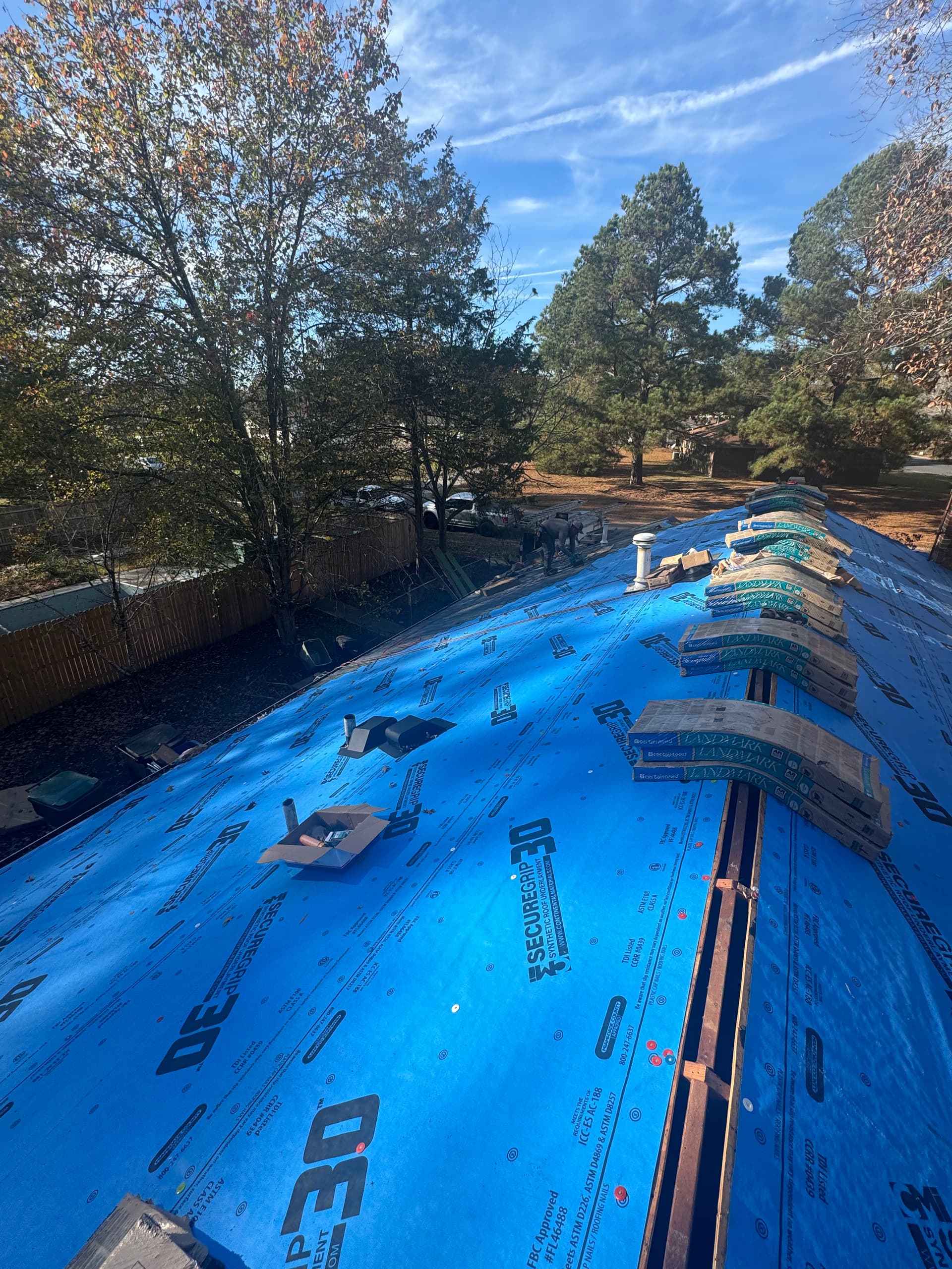 Gallery photos for Full Roof Replacement Handled Through an Insurance Claim: Image #2